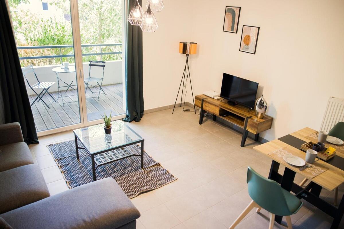 Le Jardin Sequoia ~ Climatisation ~ Parking LʼUnion Exterior foto